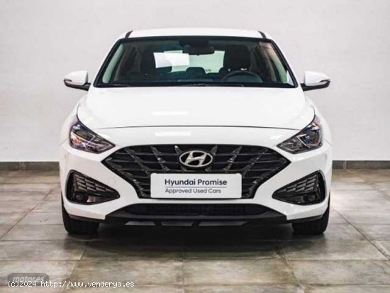 Hyundai i30 1.5 DPI Klass SLX 110 de 2023 con 10.200 Km por 18.990 EUR. en Guipuzcoa