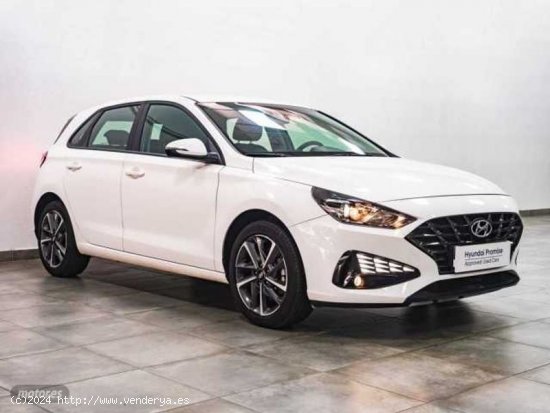 Hyundai i30 1.5 DPI Klass SLX 110 de 2023 con 10.200 Km por 18.990 EUR. en Guipuzcoa