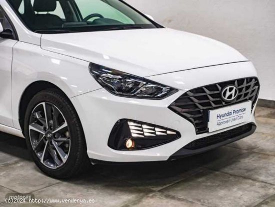 Hyundai i30 1.5 DPI Klass SLX 110 de 2023 con 10.200 Km por 18.990 EUR. en Guipuzcoa