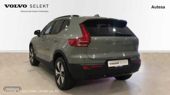 Volvo XC40 Plus, B3 Mild hybrid, Gasolina, Dark de 2024 con 6 Km por 41.500 EUR. en Pontevedra