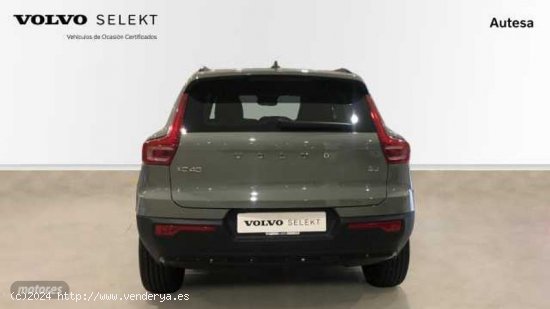 Volvo XC40 Plus, B3 Mild hybrid, Gasolina, Dark de 2024 con 6 Km por 41.500 EUR. en Pontevedra