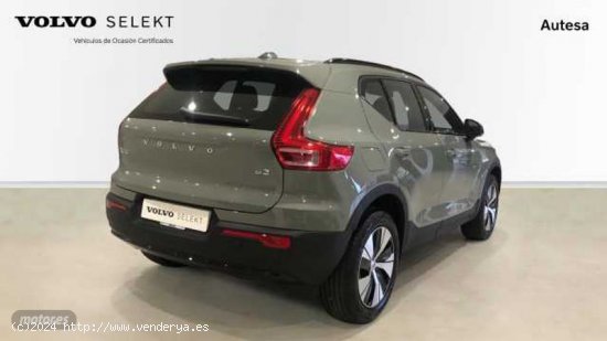 Volvo XC40 Plus, B3 Mild hybrid, Gasolina, Dark de 2024 con 6 Km por 41.500 EUR. en Pontevedra