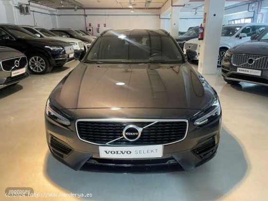 Volvo V 90 V90 T8 Twin R-Design Automatico de 2019 con 61.000 Km por 48.900 EUR. en Madrid