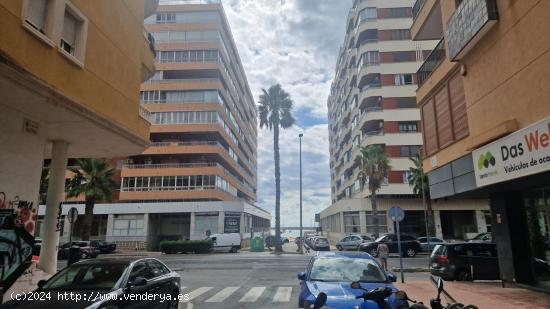  Apartamento, 2 dormitorios, 1 baño, a 2 mn a pie de la Playa de Acequión - ALICANTE 