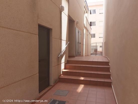 Apartamento de 3 dorm. en la playa de Bellreguard - VALENCIA