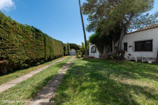 Chalet en venta en la Urbanización Los Almendros, Valsequillo - LAS PALMAS