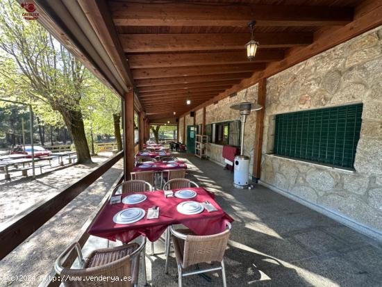 Restaurante de 400m2 en terreno rustico de 2 hectáreas con parking para 100 vehículos - MADRID