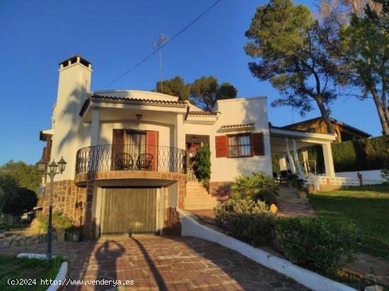 Chalet en Sierra Perenchiza - VALENCIA