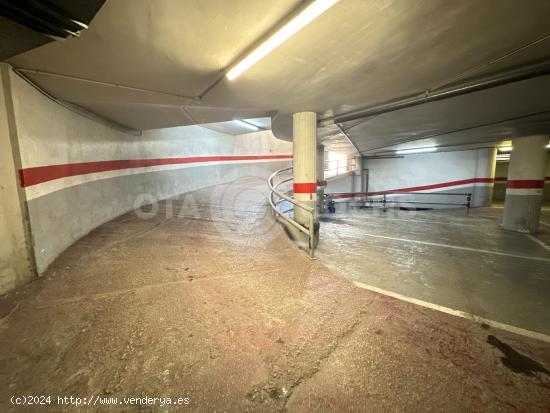 PLAZA DE PARKING PARA COCHE EN ZONA CARRER SANT JOAN DE REUS - TARRAGONA