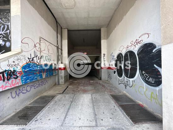 PLAZA DE PARKING PARA COCHE EN ZONA CARRER SANT JOAN DE REUS - TARRAGONA