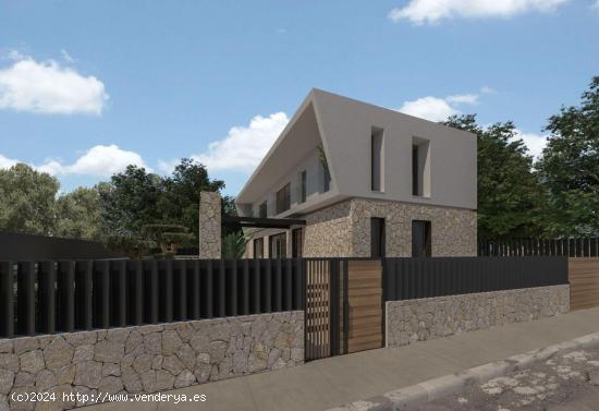 Solar urbano con proyecto de un chalet unifamiliar. - BALEARES