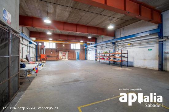 NAVE DE 3 PLANTAS, EN BARBERÀ DEL VALLÈS - BARCELONA