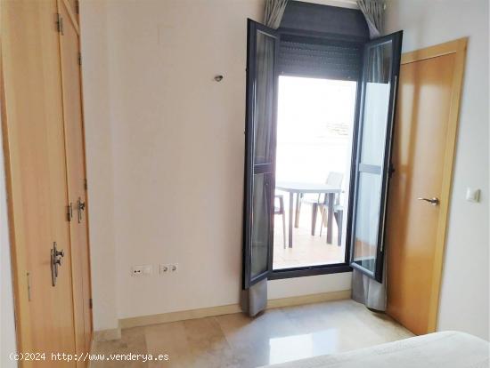 Precioso apartamento con patio privado junto a la Facultad de Derecho - CORDOBA