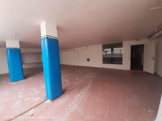 DOS LOCALES EN VENTA EN SANT CUGAT DEL VALLÈS - BARCELONA