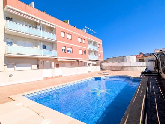  PISO Y PARQUING EN VENTA - TARRAGONA 