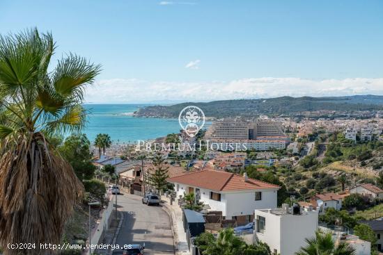 Casa independiente con vistas del mar en Montgavina - BARCELONA