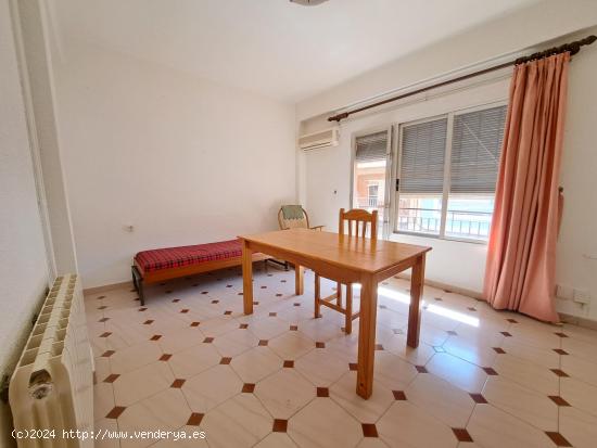  Piso en venta en Carcaixent, cerca del centro comercial! - VALENCIA 