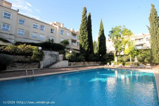 PLANTA BAJA EN LA BONANOVA CON JARDIN , PISCINA ,GARAJE Y TRASTERO - BALEARES