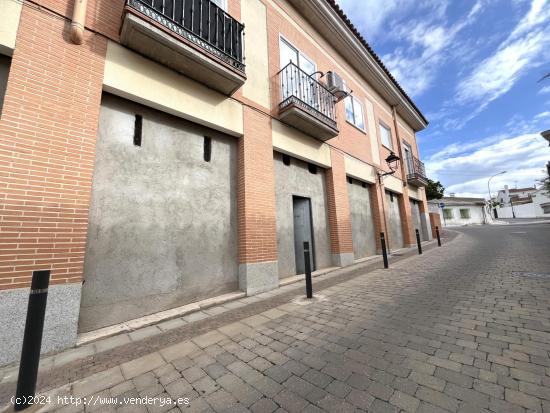 Local comercial en bruto a la venta en Villanueva de Perales - MADRID