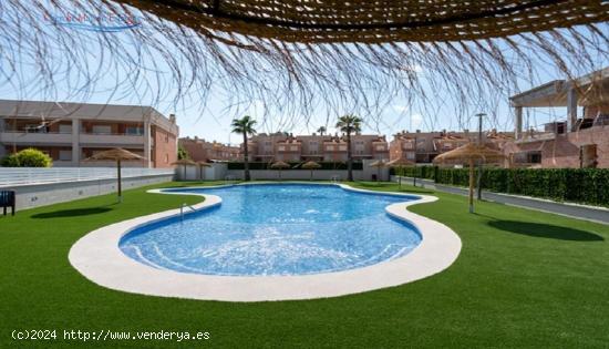 BUNGALOWS DE 3 DORMITORIOS EN RESIDENCIAL EXCLUSIVO EN GRAN ALACANT! - ALICANTE