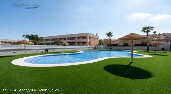 BUNGALOWS DE 3 DORMITORIOS EN RESIDENCIAL EXCLUSIVO EN GRAN ALACANT! - ALICANTE