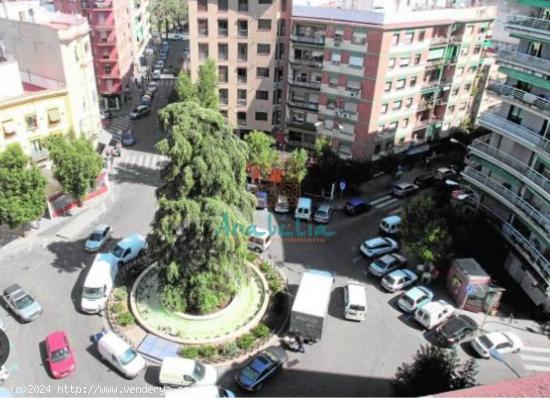 SE VENDE LOCAL UBICADO EN CUIDAD JARDIN  EN ZONA MUY COMERCIAL - CORDOBA