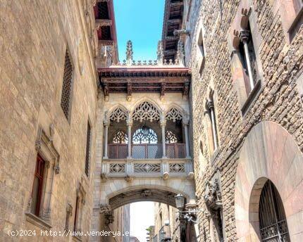 LOCAL EN RENTABILIDAD EN EL CORAZÓN DE BARCELONA (GOTIC) - BARCELONA