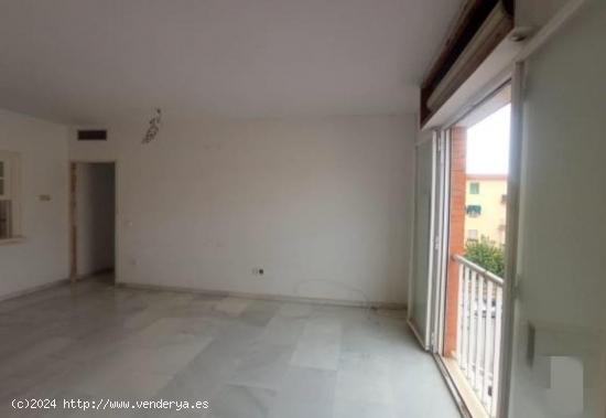 Piso en venta en Calle Antonio Buero Vallejo, 2º, 41009, Sevilla (Sevilla) 220.400 € -9% - SEVILL