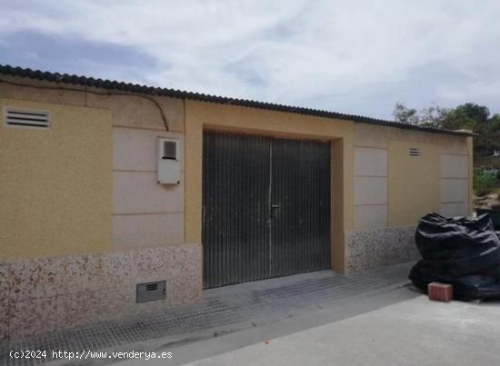 COCHERA EN BARRIO PERAL -LA VEREDA. - MURCIA