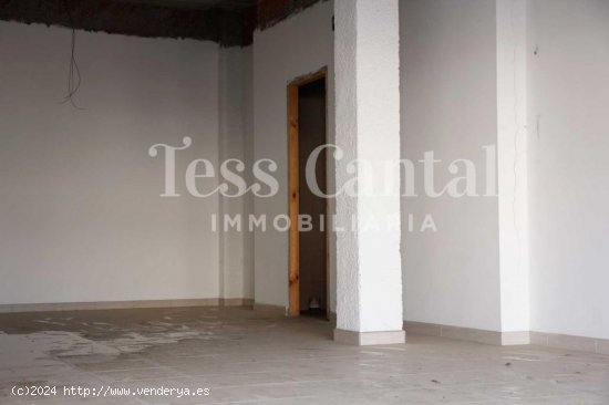 Local comercial en venta  en Sant Celoni - Barcelona