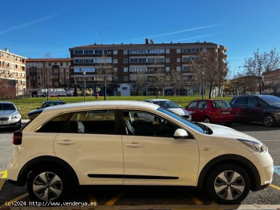 KIA Niro en venta en Pamplona/IruÃ±a (Navarra) - Pamplona/IruÃ±a