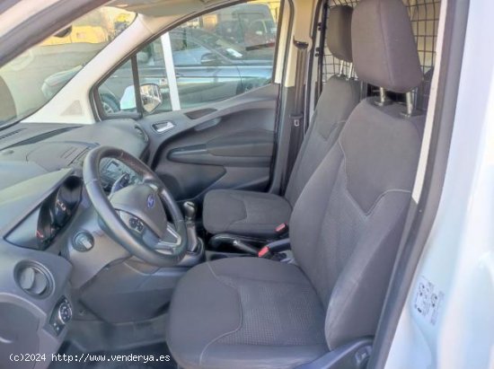 FORD Tourneo Courier en venta en Manzanares (Ciudad Real) - Manzanares