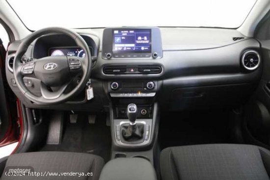 Hyundai Kona 1.0 TGDI Maxx 4x2 de 2023 con 16.349 Km por 20.900 EUR. en Valencia