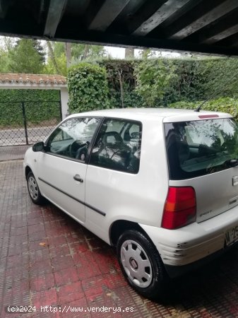 Seat Arosa stella de 1999 con 85.000 Km por 2.500 EUR. en Madrid