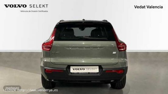 Volvo XC40 BEV 70KWH RECHARGE PLUS 231 5P de 2023 con 6 Km por 37.900 EUR. en Valencia