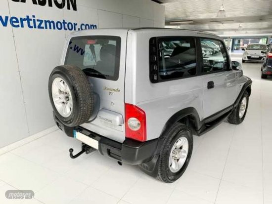 Ssangyong Korando KJ 290 Limited 4X4 + Reductora de 2006 con 158.000 Km por 8.400 EUR. en Guipuzcoa