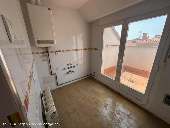 Se vende vivienda para entrar a vivir en el centro de La Cisterniga - VALLADOLID