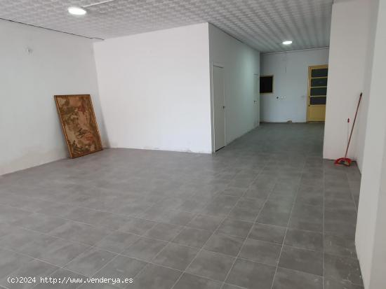 LOCAL COMERCIAL EN ALQUILER - VALENCIA