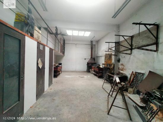 Se Vende Local Comercial en Portal de Arriaga. Sarvivienda - ALAVA