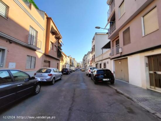 Adosado en cesión de remate en barrio de Valdeolleros (Córdoba) - CORDOBA