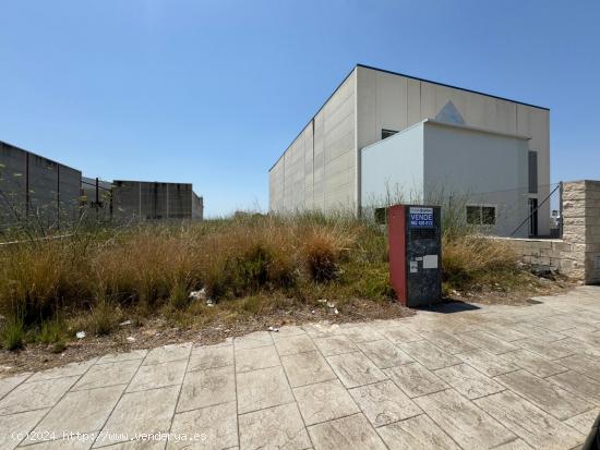  ICO680022 - TERRENO INDUSTRIAL DE 648M2 EN EL POLÍGONO DE COTES DE ALGEMESÍ - VALENCIA 