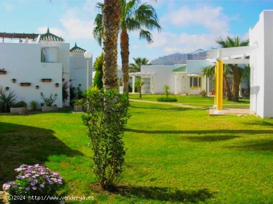 FANTÁSTICO BUNGALOW EN SAN JUAN DE LOS TERREROS A 400M DE LA PLAYA - ALMERIA