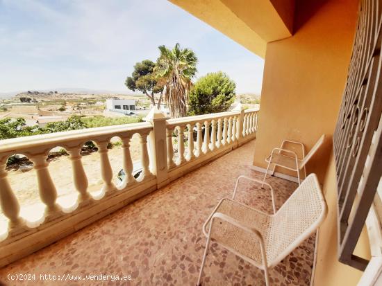  Casa independiente con almacén y terreno en el Real de Antas (Almería) - ALMERIA 