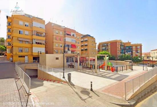  PLAZA DE PARKING EN PLAZA DE LAS FLORES (ARROYO DE LA MIEL) - MALAGA 