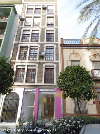  Local Comercial en la Merced - HUELVA 