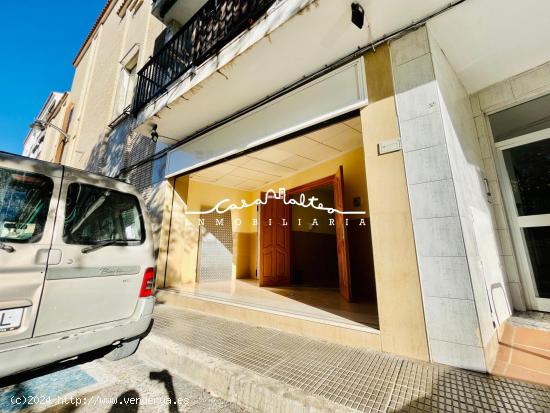 SE VENDE LOCAL COMERCIAL EN EL CENTRO DE ALTEA - ALICANTE