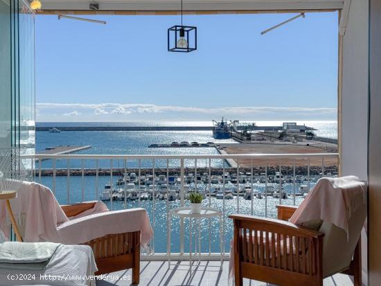 ATICO DE 2 DORMITORIOS CON VISTAS AL MAR EN TORREVIEJA ( ACEQUION ) - ALICANTE