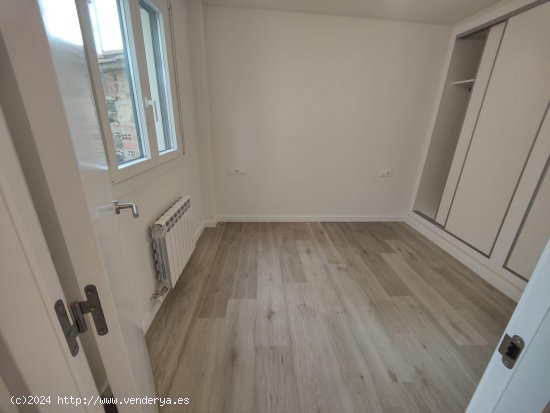 Apartamento en venta  en Olot - Girona