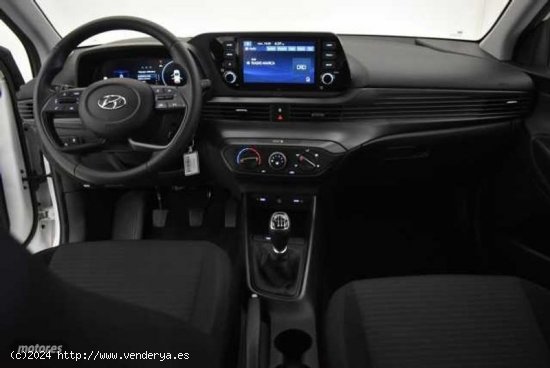 Hyundai i20 1.2 MPI Klass de 2024 con 3.671 Km por 17.990 EUR. en Alicante