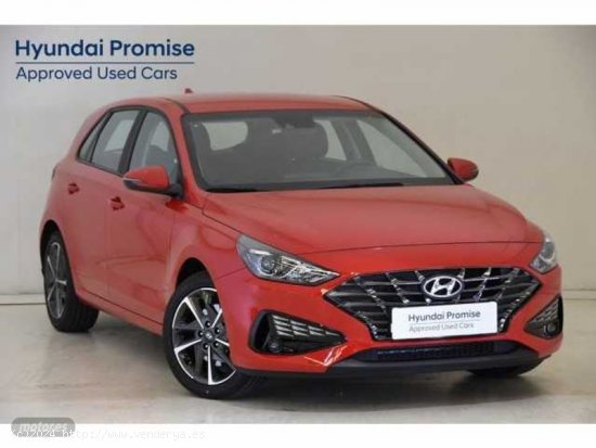 Hyundai i30 1.5 DPI Klass SLX 110 de 2024 con 7.473 Km por 19.900 EUR. en Alicante